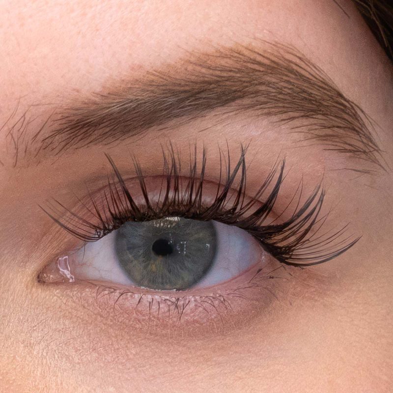 MIALASH ojo-modelo-pestana-emma-mialash