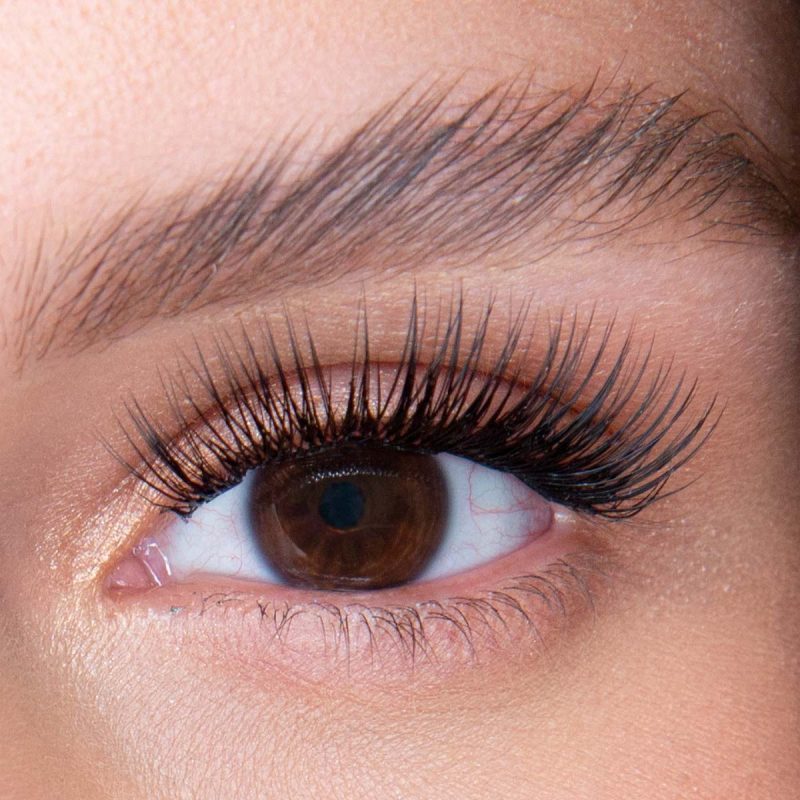 MIALASH ojo-modelo-pestana-mia-mialash